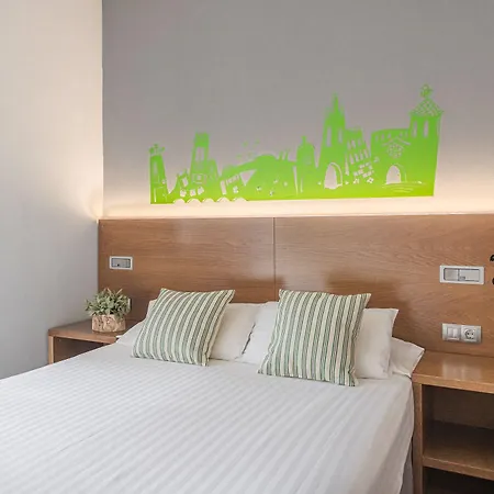 Bypillow Erba Hotell 2*