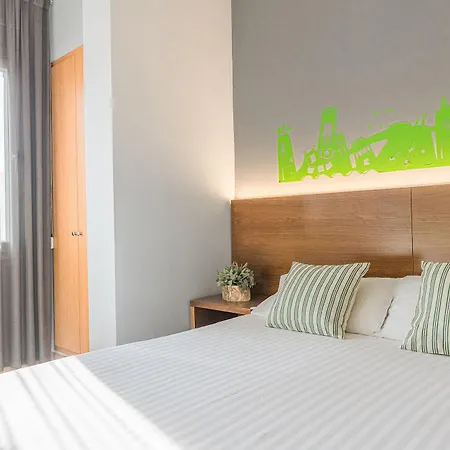 Bypillow Erba 2* Girona