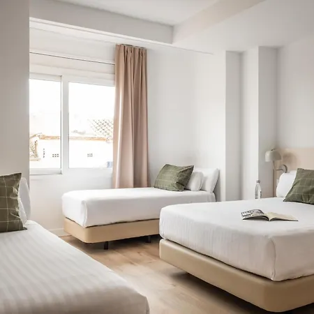 Bypillow Erba Hotell Girona