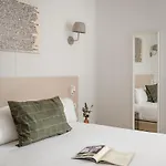 Hotel Bypillow Erba 2*