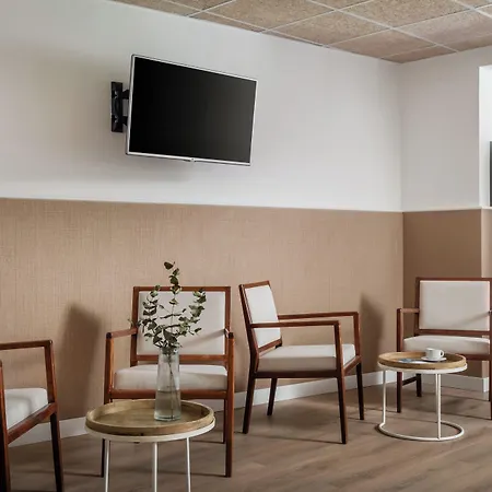 Bypillow Erba Hotel Girona