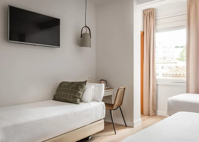 ホテル Bypillow Erba 2*