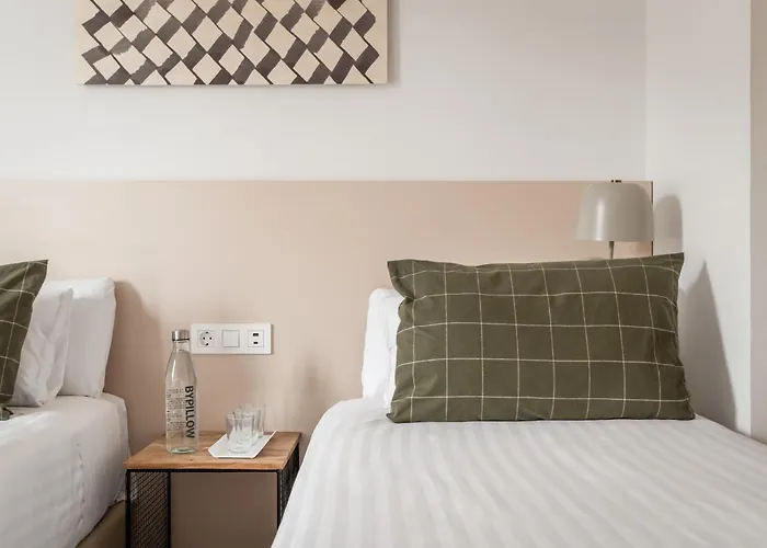 ホテル Bypillow Erba