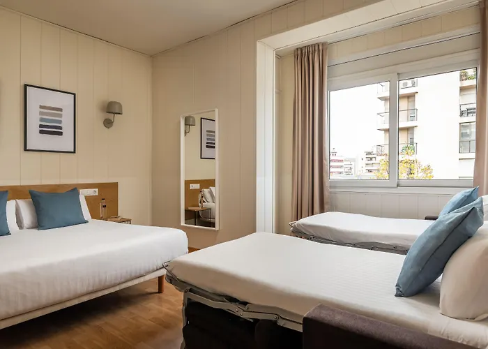 Bypillow Erba ホテル ジローナ